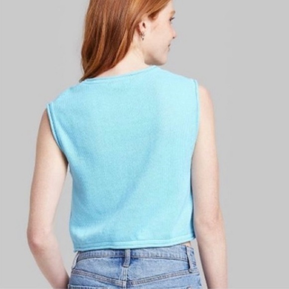 Wild Fable Blue Cropped Sleeveless Knit Sweater Vest NWT Size Medium - Picture 2 of 8